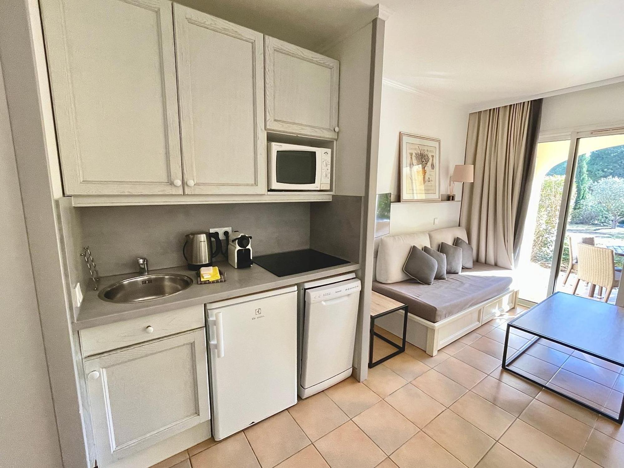 Appartement Golf De Pont Royal Mallemort Eksteriør bilde